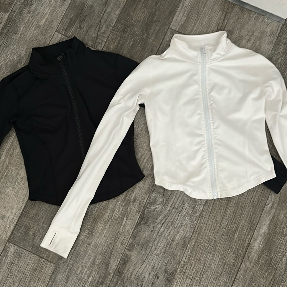 Define contour crop jackets set- size S